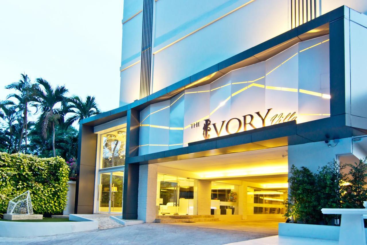 The Ivory Villa Pattaya Exteriör bild
